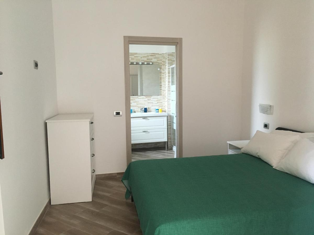 La Finestra Sul Giardino Appartement Ischia Buitenkant foto